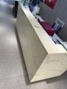华艺卫浴·2.43米门店吧台，石英石台面，使用时间2年